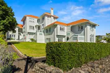 6/4 View Road, Mount Eden