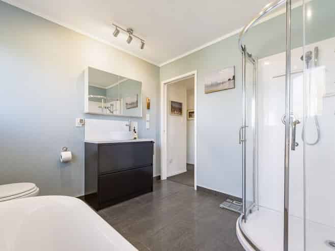 80 Hammond Street, Hairini