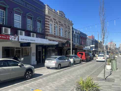 Modernized Retail Opportunity - Edinburgh Way