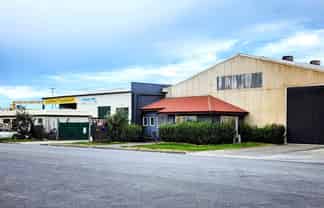 Industrial Workshop for Lease