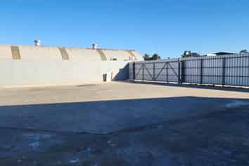 Industrial Workshop for Lease