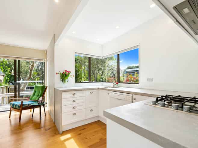 7 Oratau Place, Greenhithe