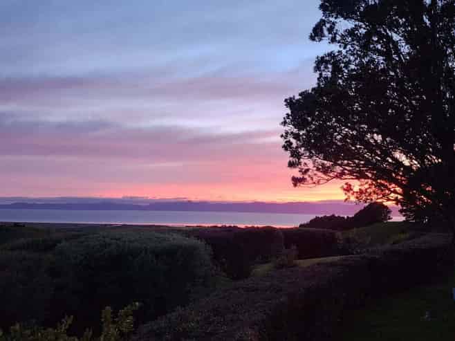 30 Rataroa Road, Miranda