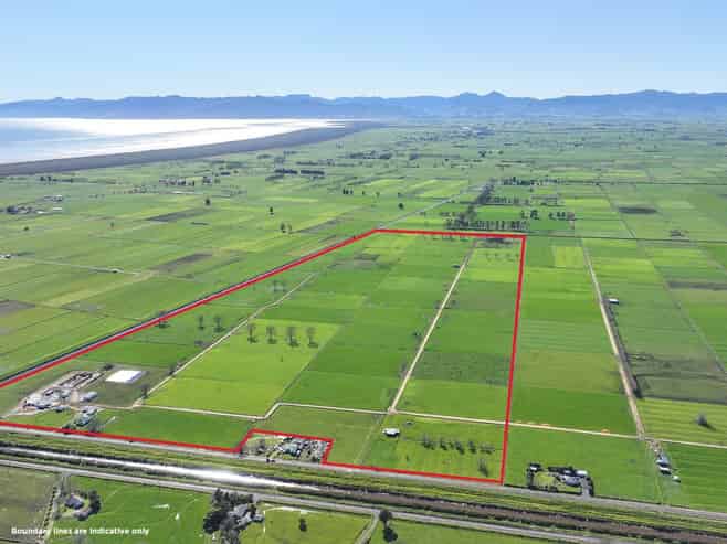 165 Canal Road East, Waitakaruru