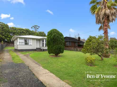 85 Blake Road, Mangere East