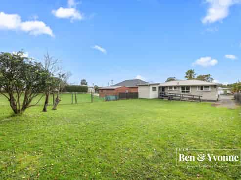 85 Blake Road, Mangere East