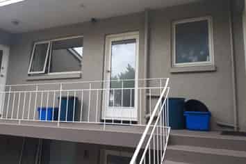 2/354 Stuart Street, Roslyn