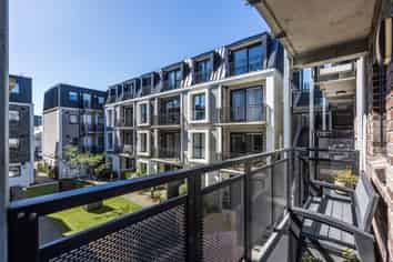 4E/11 Newtown Avenue, Newtown