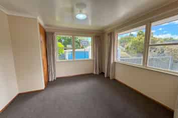 9 Viscount Place, West End
