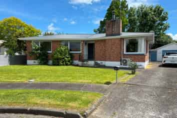 9 Viscount Place, West End