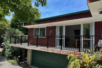 2/16 Marina Road, Torbay