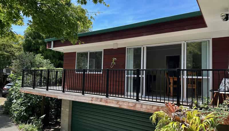 2/16 Marina Road, Torbay