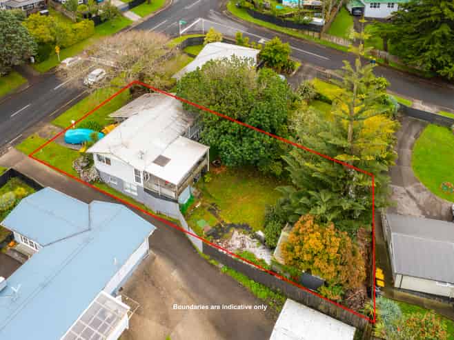 71 Lauderdale Road, Birkdale