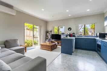 14A Kittiwake Drive, Albany