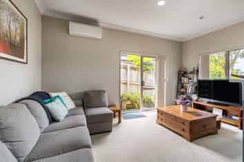 14A Kittiwake Drive, Albany