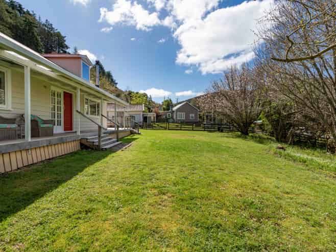 927 Waingaro Road, Glen Massey