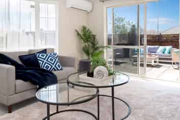 1A Ambleside Drive, Northpark