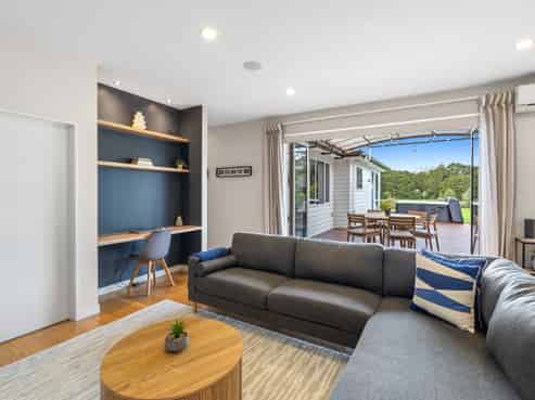 18 Kahika Grove, Huapai