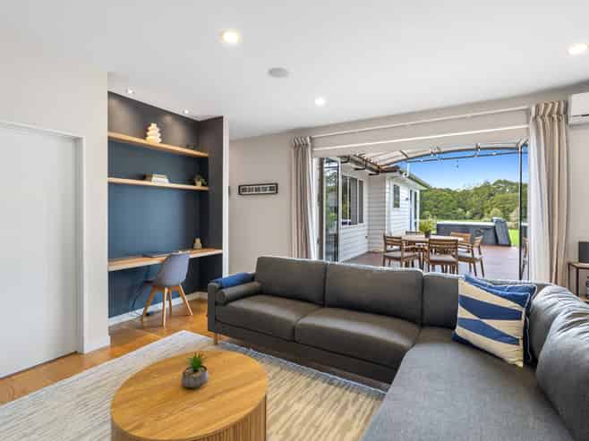 18 Kahika Grove, Huapai