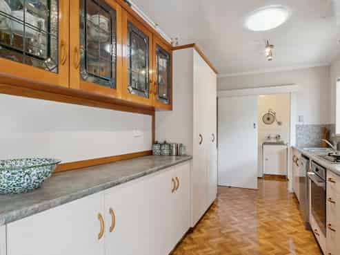 13 Waldron Crescent, Green Island