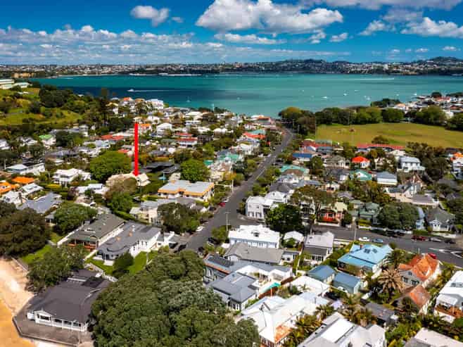 36b Cheltenham Road, Devonport