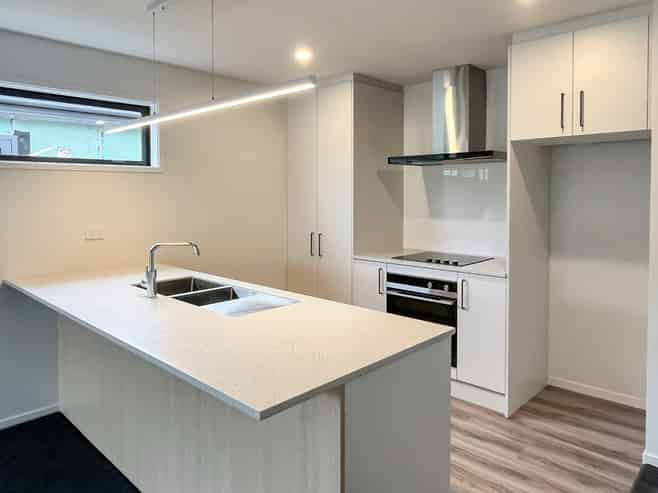 12 Oakmill Drive, Casebrook