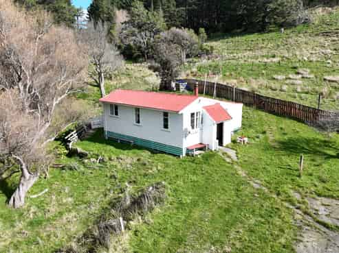 2164 Te Mai Road, Tinui Valley
