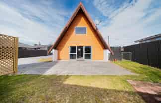 81A Rata Road, Twizel