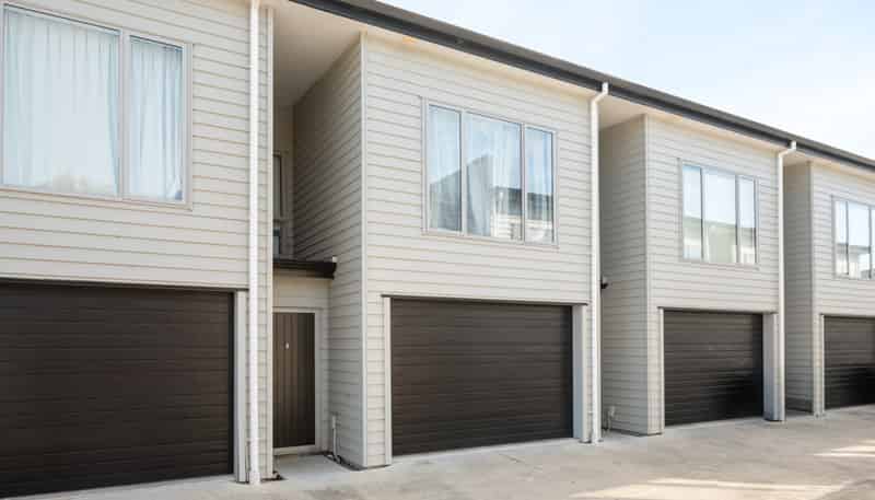 2 (A/113 Knighton Road, Hillcrest