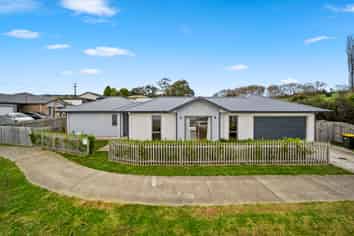 1 Creswell Lane, Ardmore