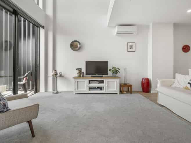 8/18 Karengo Street, Long Bay