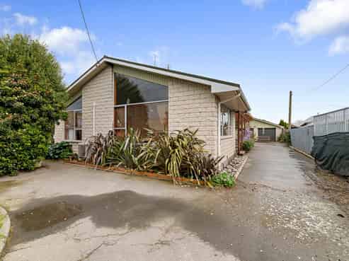 13 Market Street, LEESTON