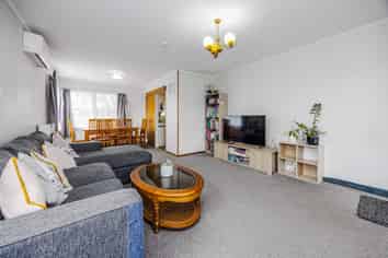1/291 Great South Road, Manurewa