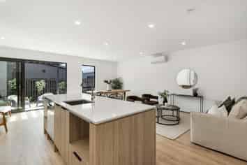 9 Reitu Rise, Stonefields