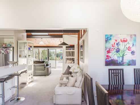 114 Norton Road, Akina