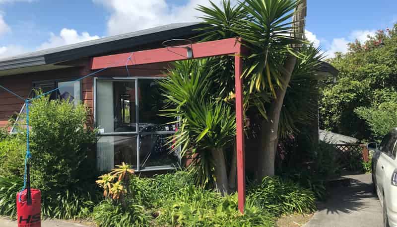1/15 Jay Court, Botany Downs