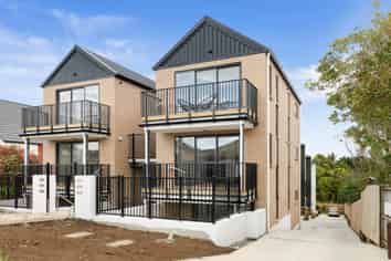 5/8 Baird Street, Howick