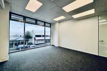 Colombo St Modern Office - Parking & Signage