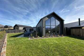 10 Drysdale Road, Jacks Point
