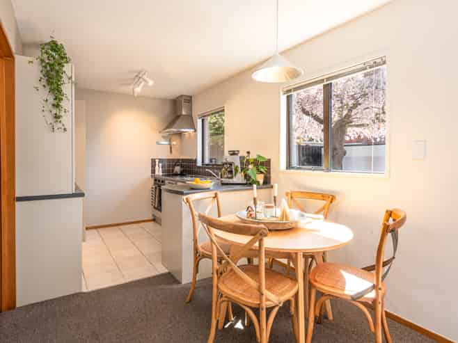 3/2 Rehua Lane, Saint Albans