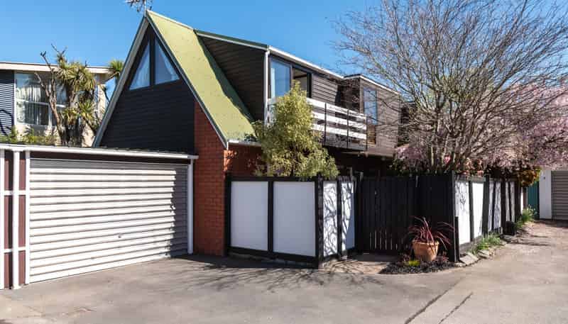 3/2 Rehua Lane, Saint Albans