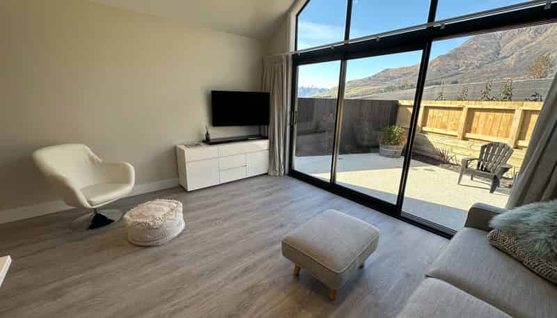 A/10 Drysdale Road, Jacks Point