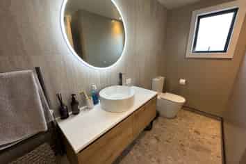 A/10 Drysdale Road, Jacks Point