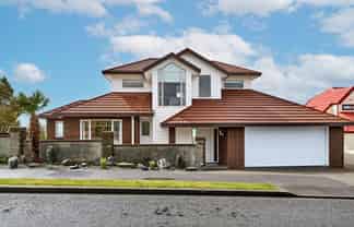 79 Ashton Fitchett Drive, Brooklyn