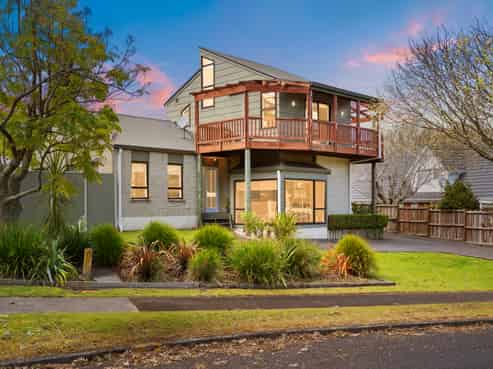 3 Neralee Court, Conifer Grove