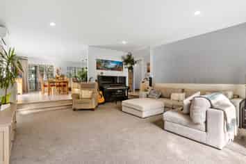 32 John Downs Drive, Browns Bay
