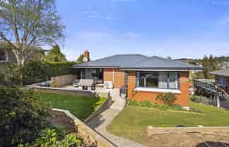 10 Salmond Street, Halfway Bush