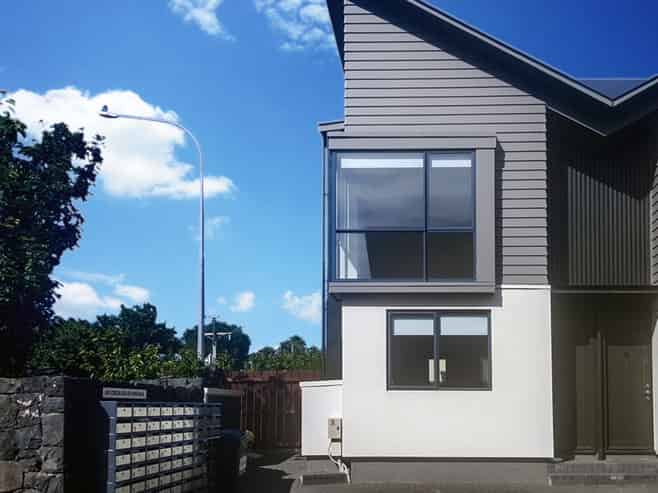 1/51 Ireland Road, Panmure