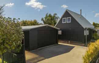 210 South Highway West, Whitianga
