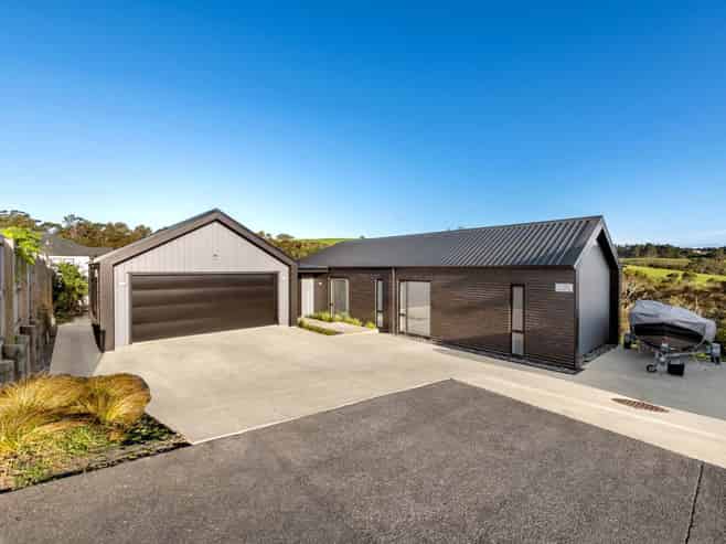 15C Te Makuru Lane, Maraetai